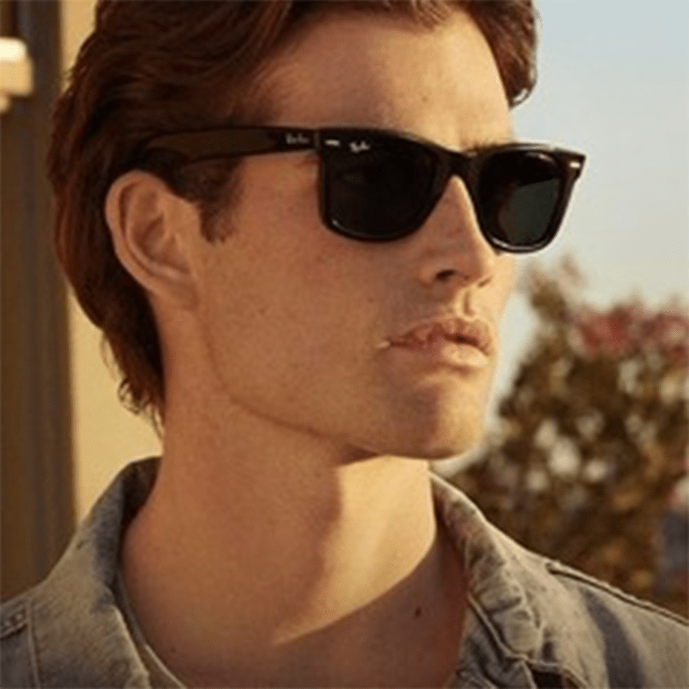 Ray-Ban Wayfarer RB2140 901/58 54 Polarised Sunglasses